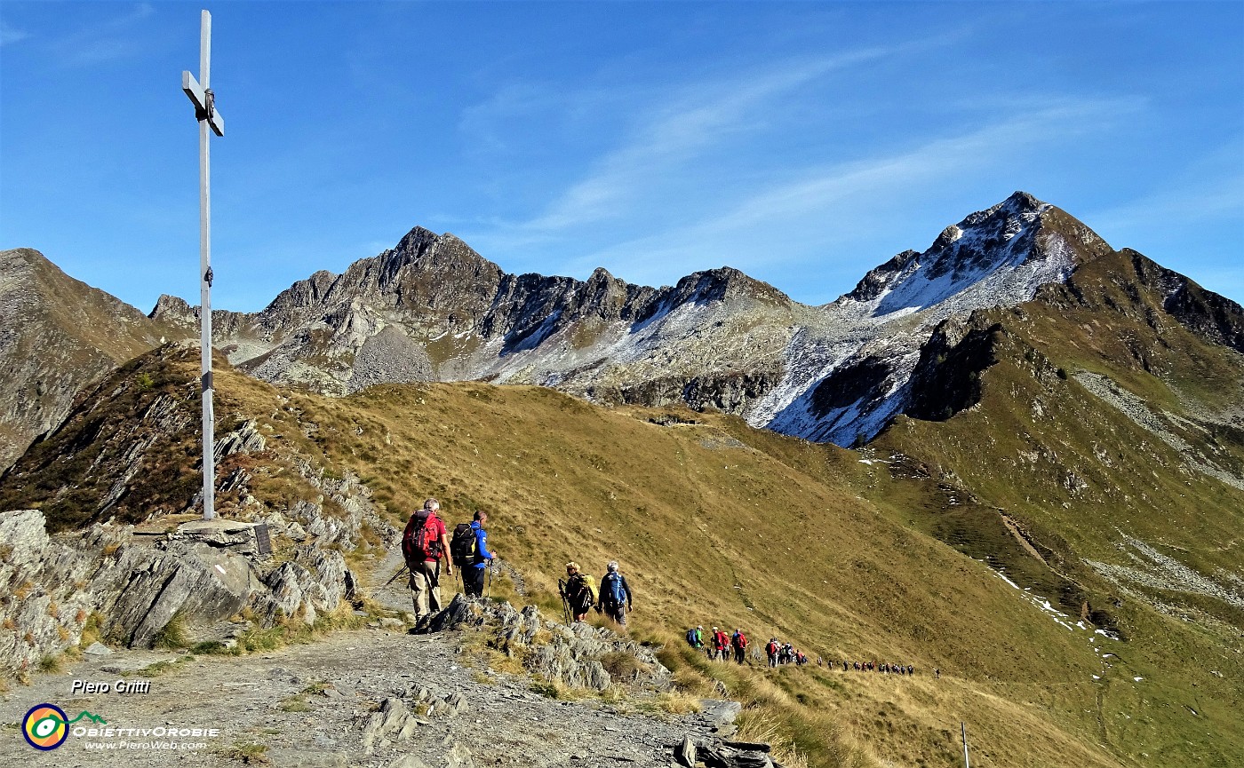 63 Gli amici scendono per il 101 e San Simone.JPG -                                